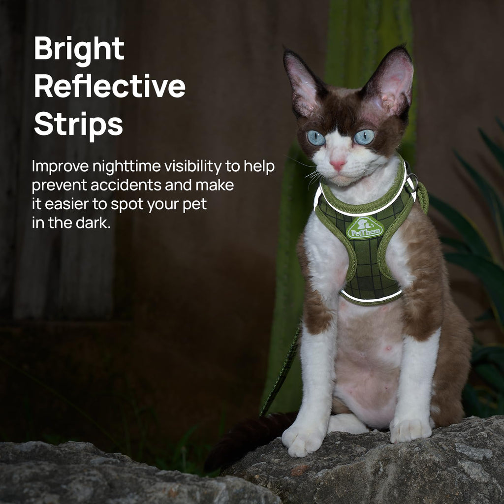 Cat Harness and Leash Set, Step-in Escape Proof Adjustable Vest Harness for Small Medium Large Cats, Lightweight Soft Breathable Reflective Kitten Harness for Walking Travel, Camping(Green, XS)