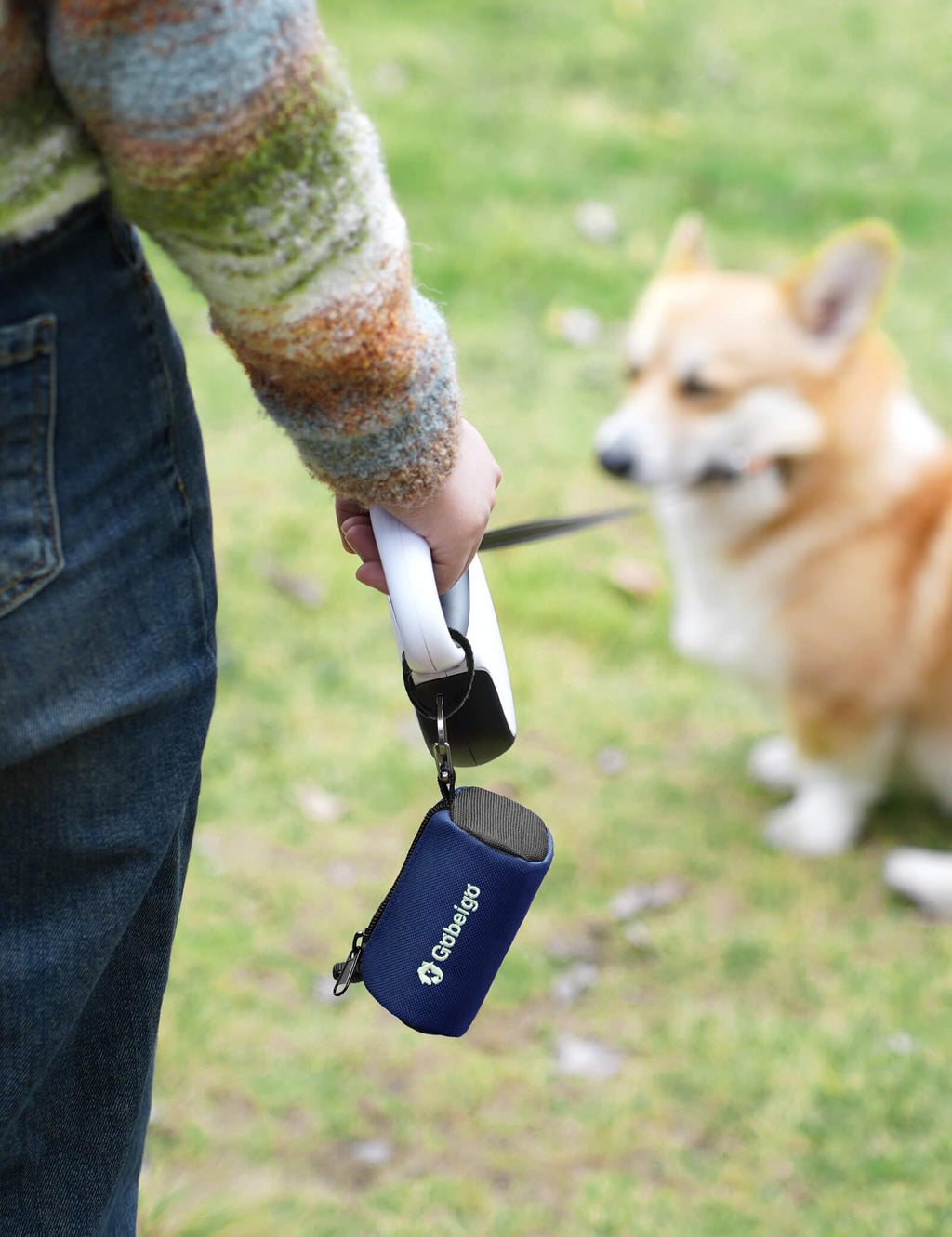 Gobeigo Dog Poop Bag Holder for Leash, Large Opening for Easy Pull Out, Doggy Poo Bag Dispenser with Used Waste Bag Carrier Suitable for Any Retractable Leash with 15 Unscented Bags (Black)